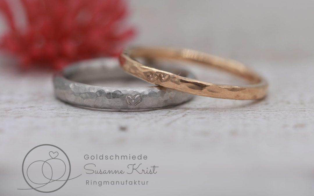 Ringe für zwei Frauen Platin-Rotgoldmix mit Herzchen